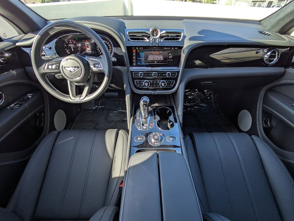 Certified 2025 Bentley Bentayga V8 SUV