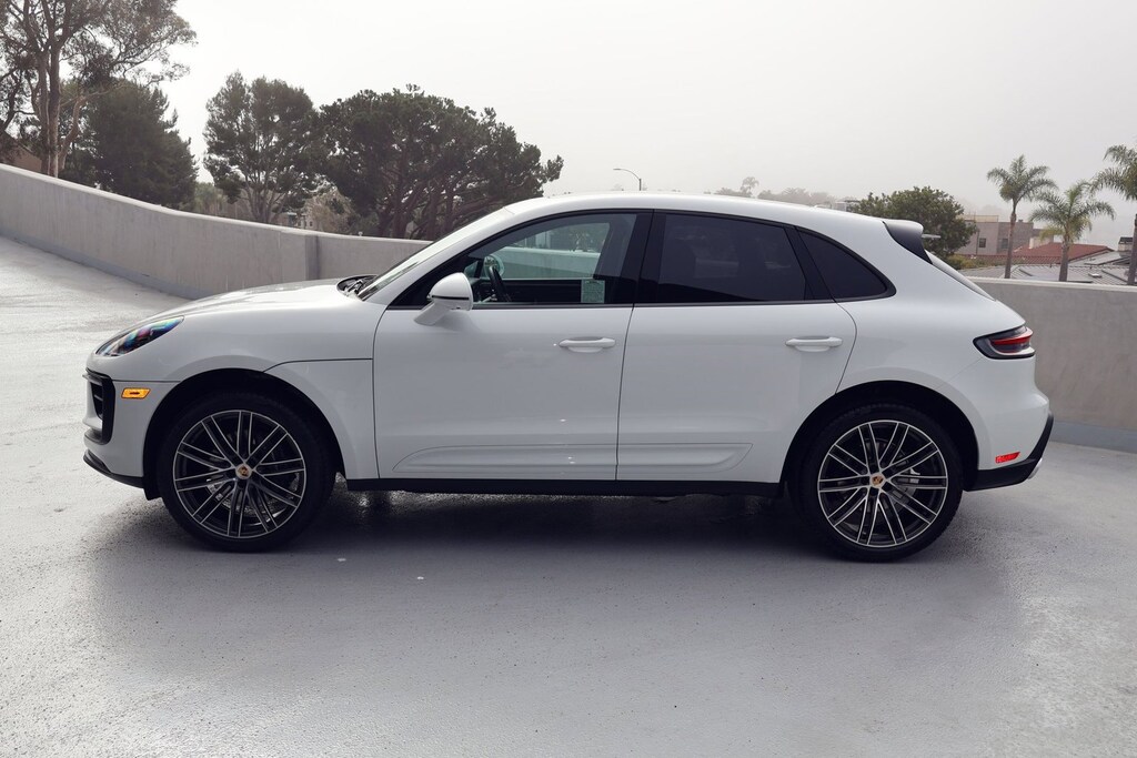 Certified 2025 Porsche Macan SUV