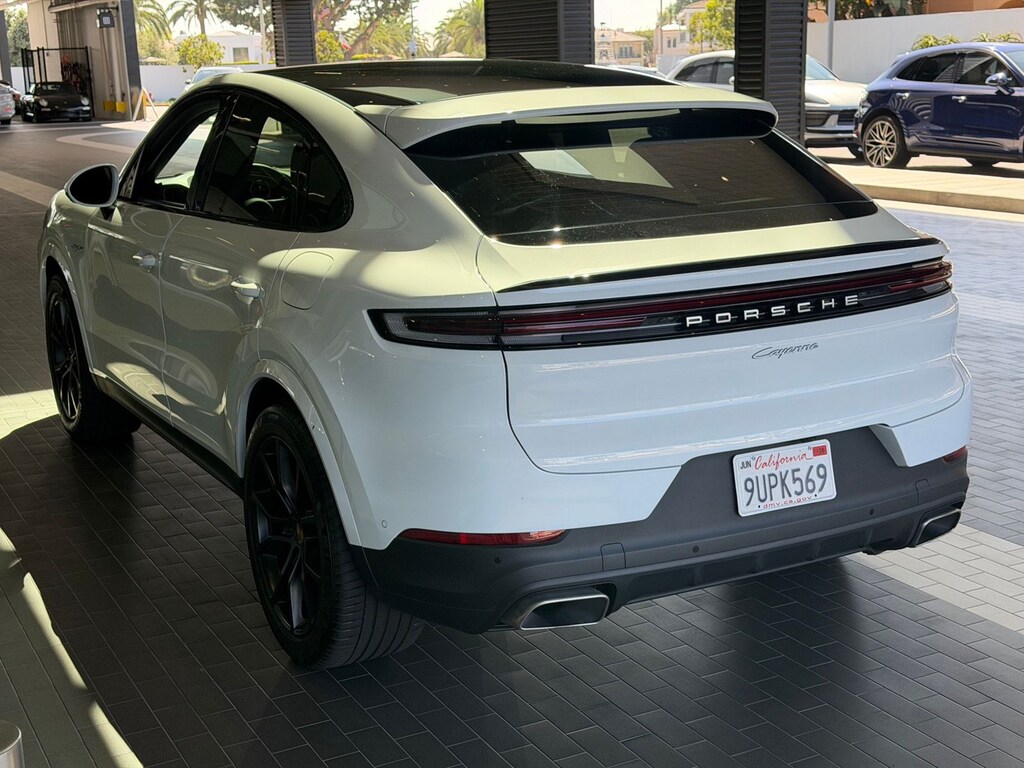 Used 2025 Porsche Cayenne E-Hybrid Coupe E-Hybrid SUV