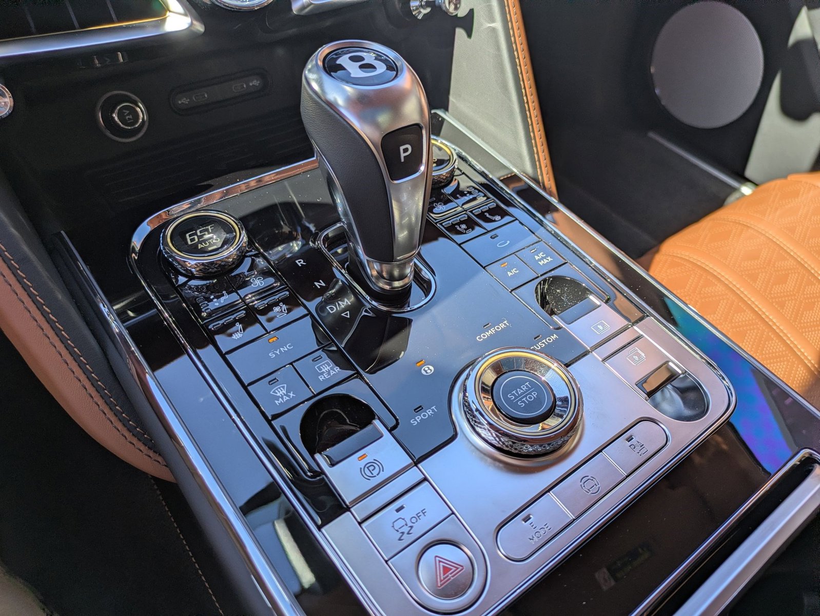 2025 Bentley Flying Spur Speed - Photo 21