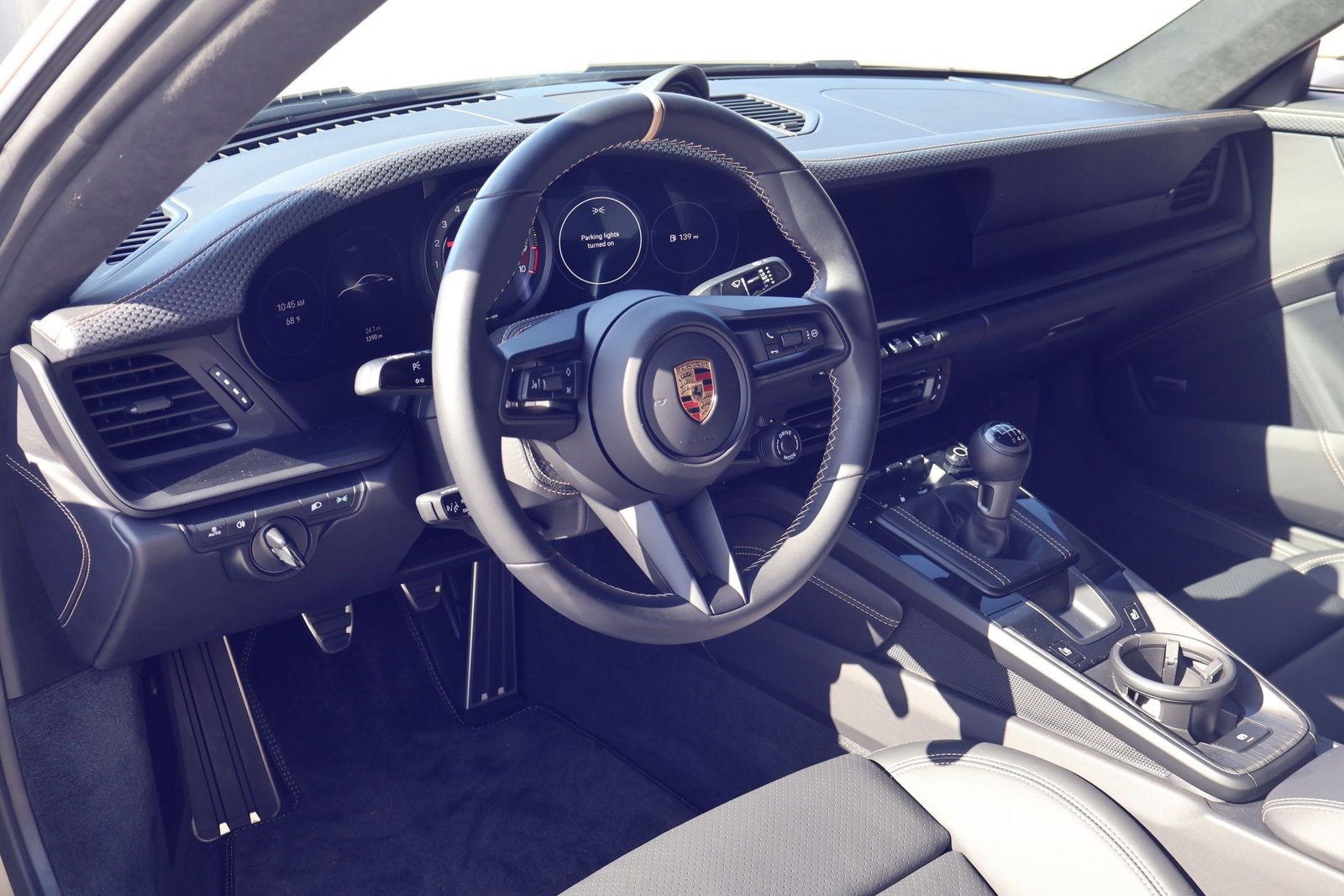 2023 Porsche 911 GT3 Touring photo 4