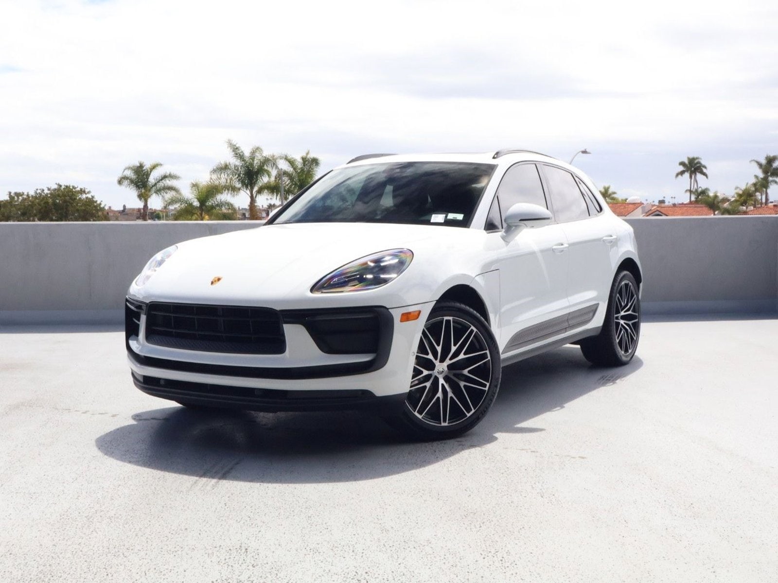2022 Porsche Macan Base