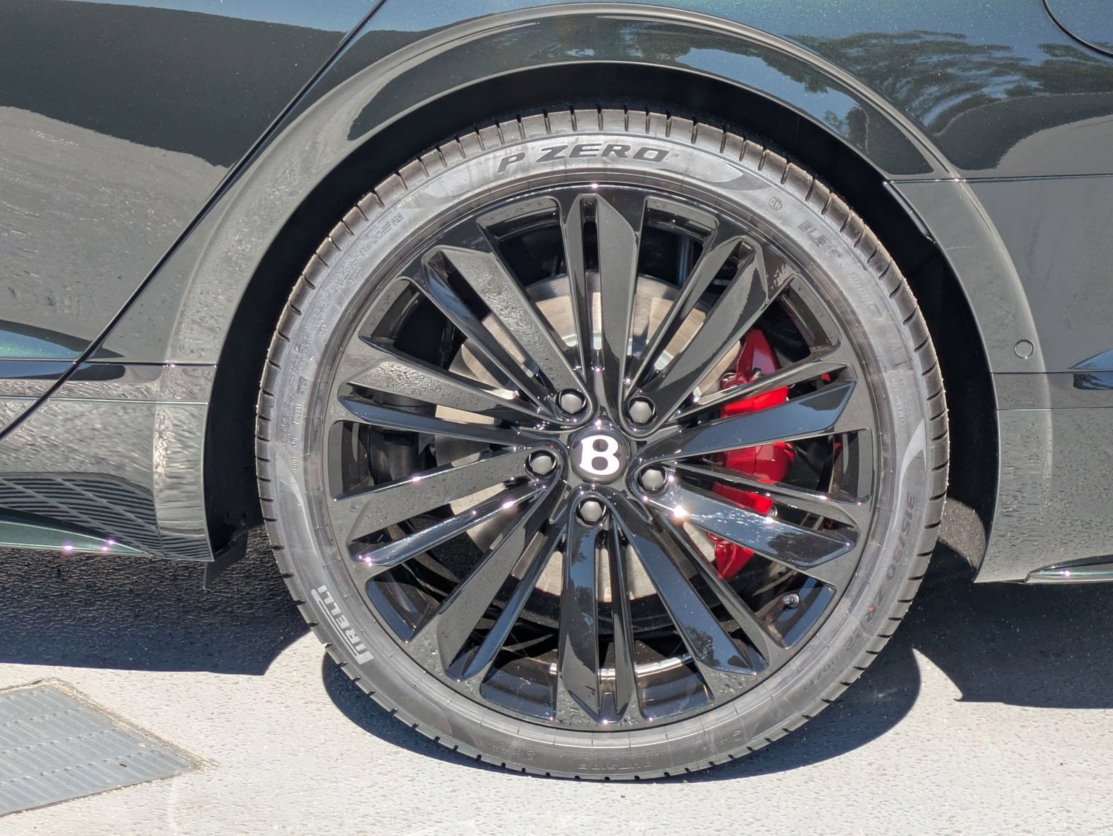 2025 Bentley Flying Spur Speed - Photo 14