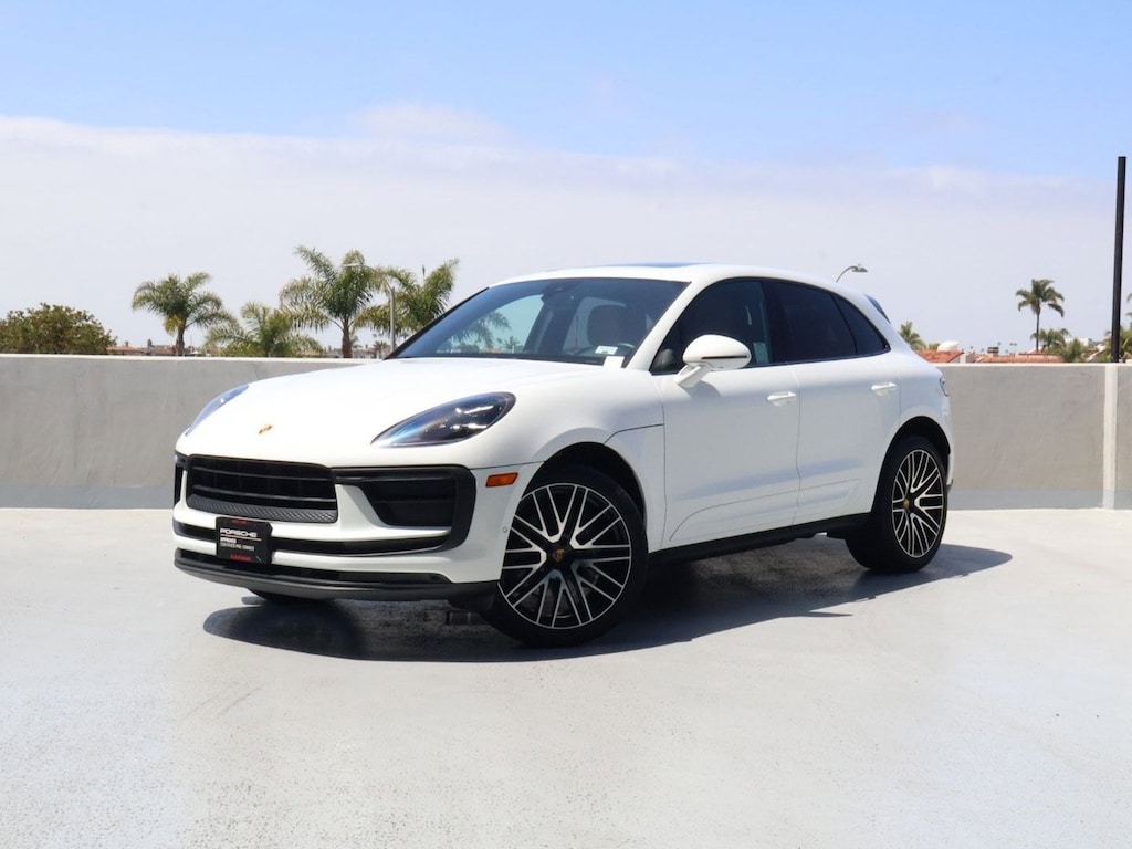 Certified 2022 Porsche Macan SUV