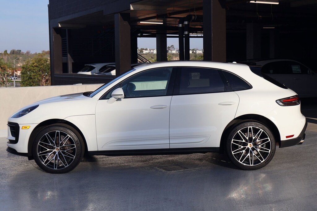 Certified 2025 Porsche Macan SUV