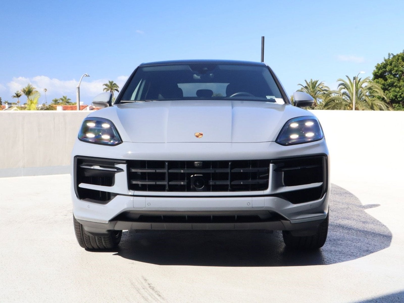 2024 Porsche Cayenne Coupe photo 5