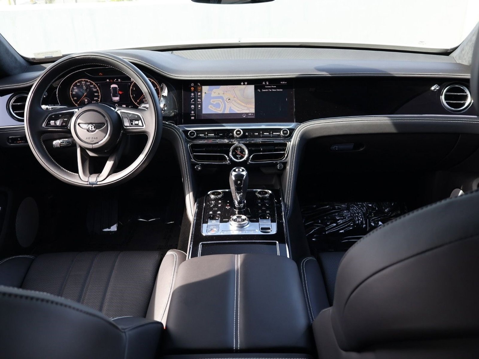 2022 Bentley Flying Spur V8 photo 5