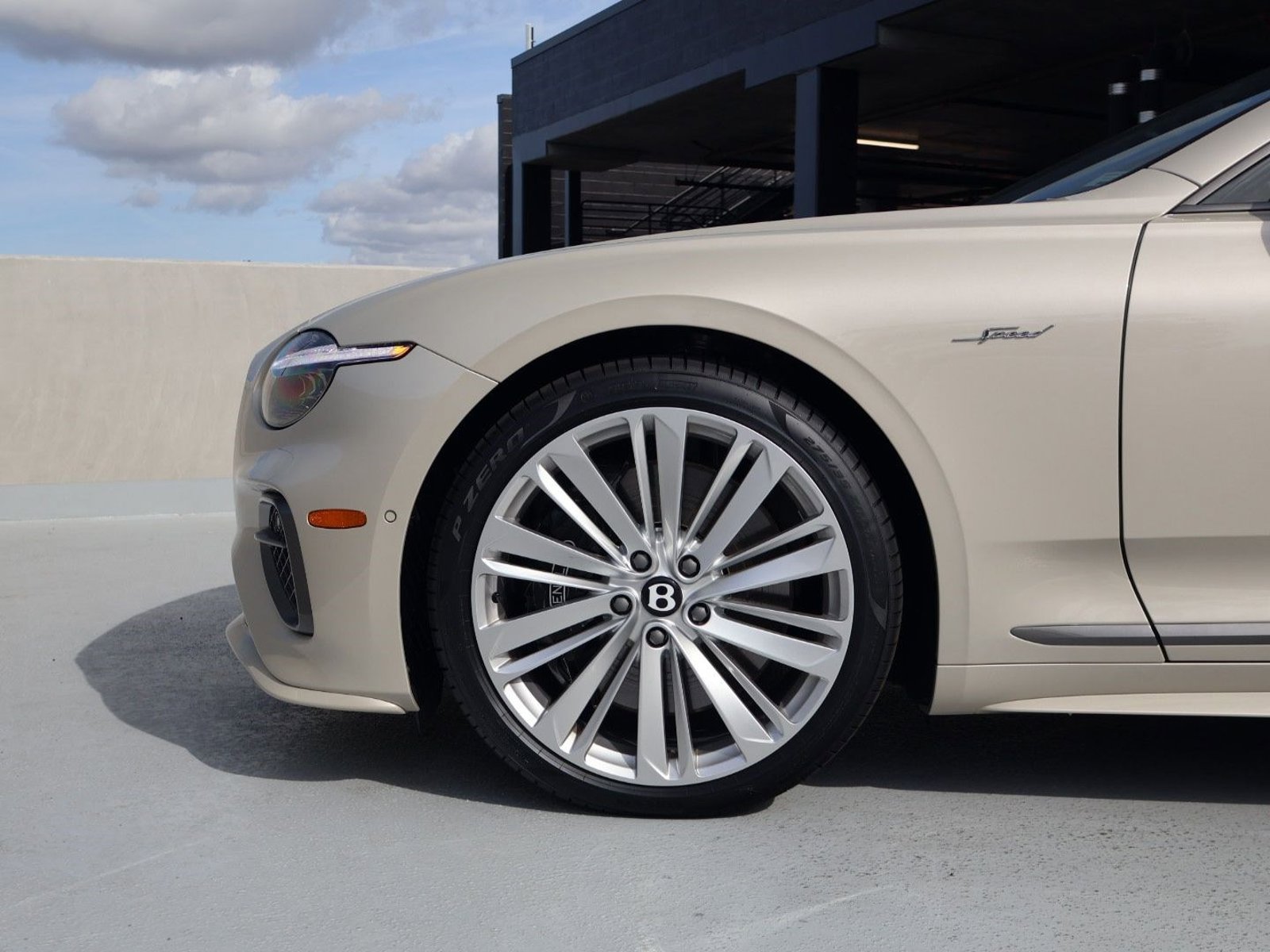 2025 Bentley Continental GTC Speed - Photo 6