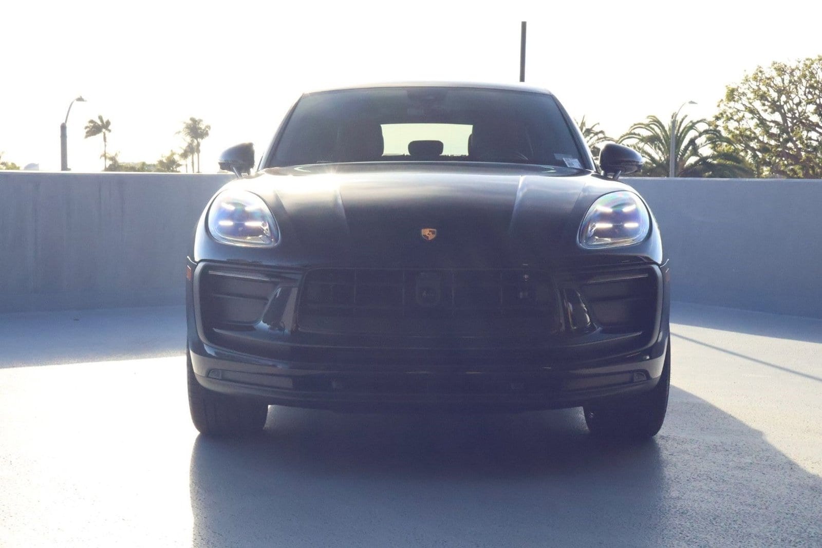 2025 Porsche Macan photo 5