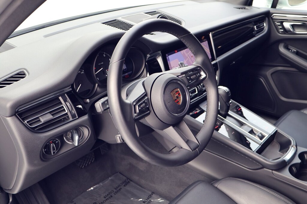 Certified 2025 Porsche Macan SUV