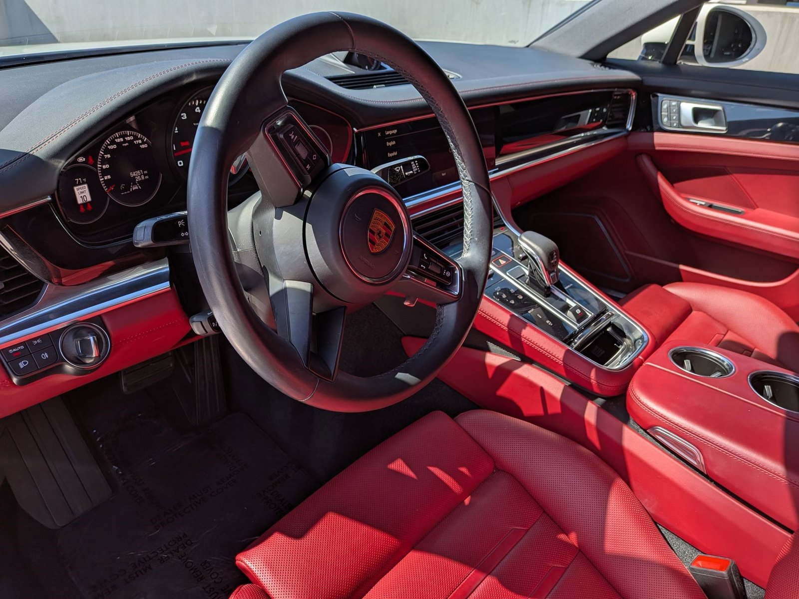 2022 Porsche Panamera 4 photo 4