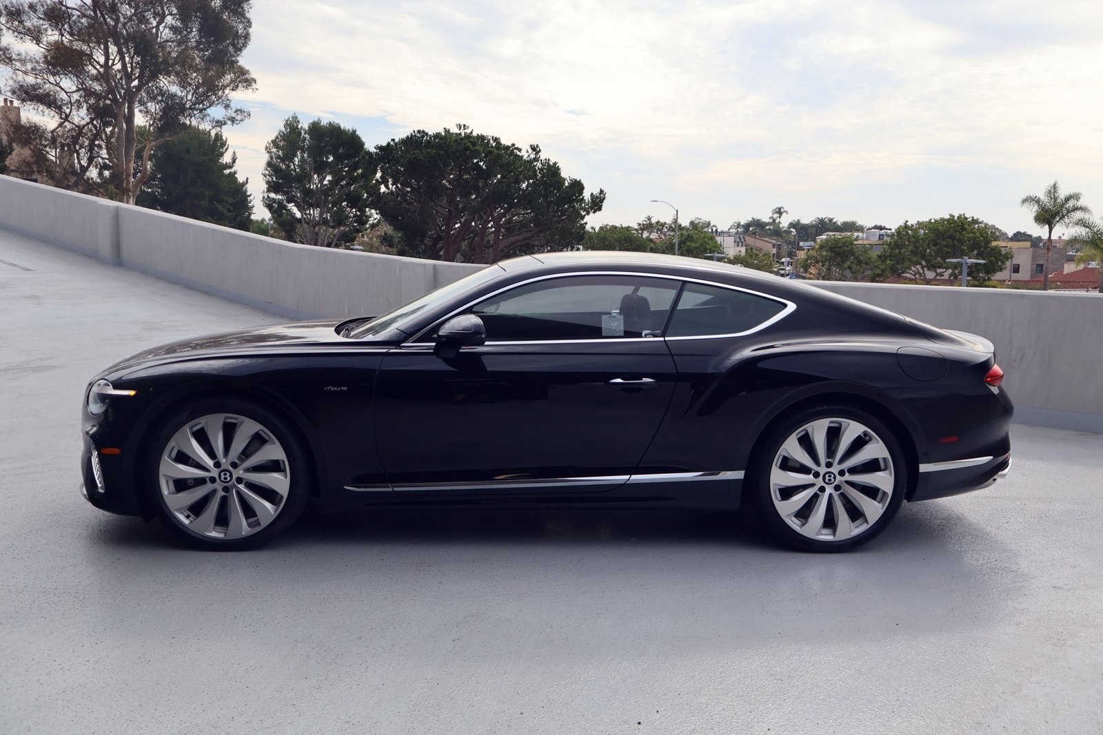 2026 Bentley Continental GT photo 2