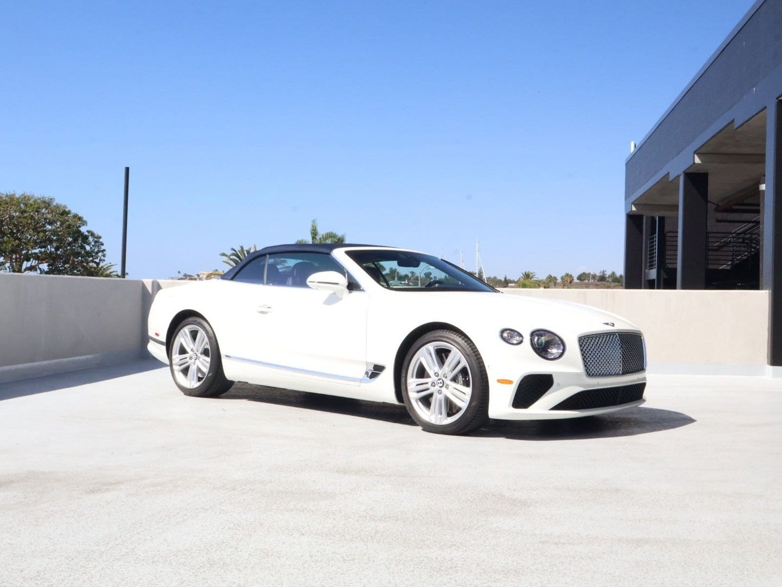 2023 Bentley Continental GTC