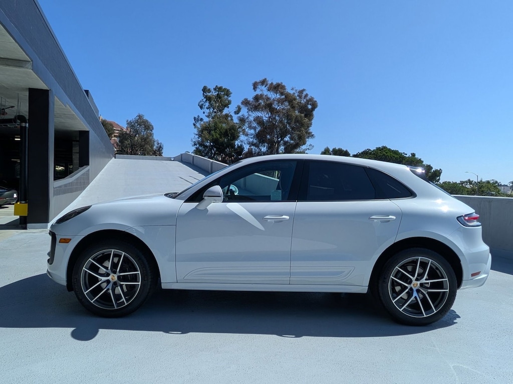 Certified 2024 Porsche Macan SUV