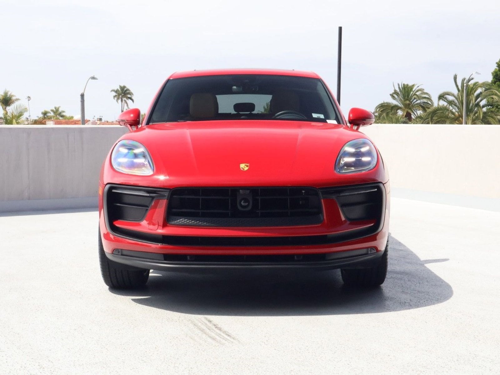 2025 Porsche Macan photo 5