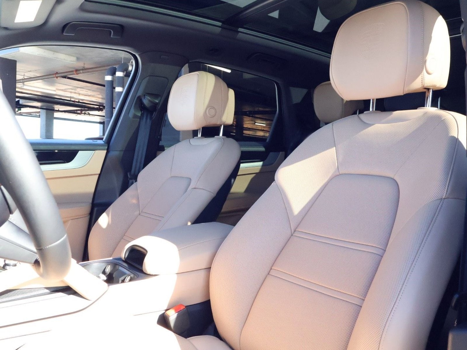 2026 Porsche Cayenne E-Hybrid E-Hybrid photo 4