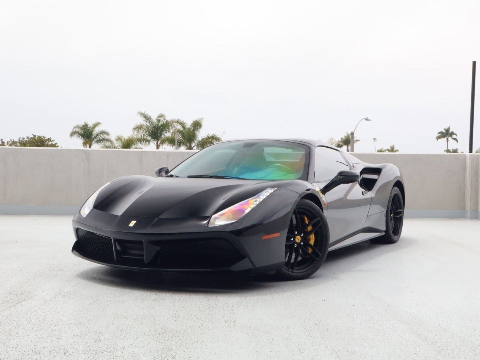 2019 Ferrari 488 -'s photo