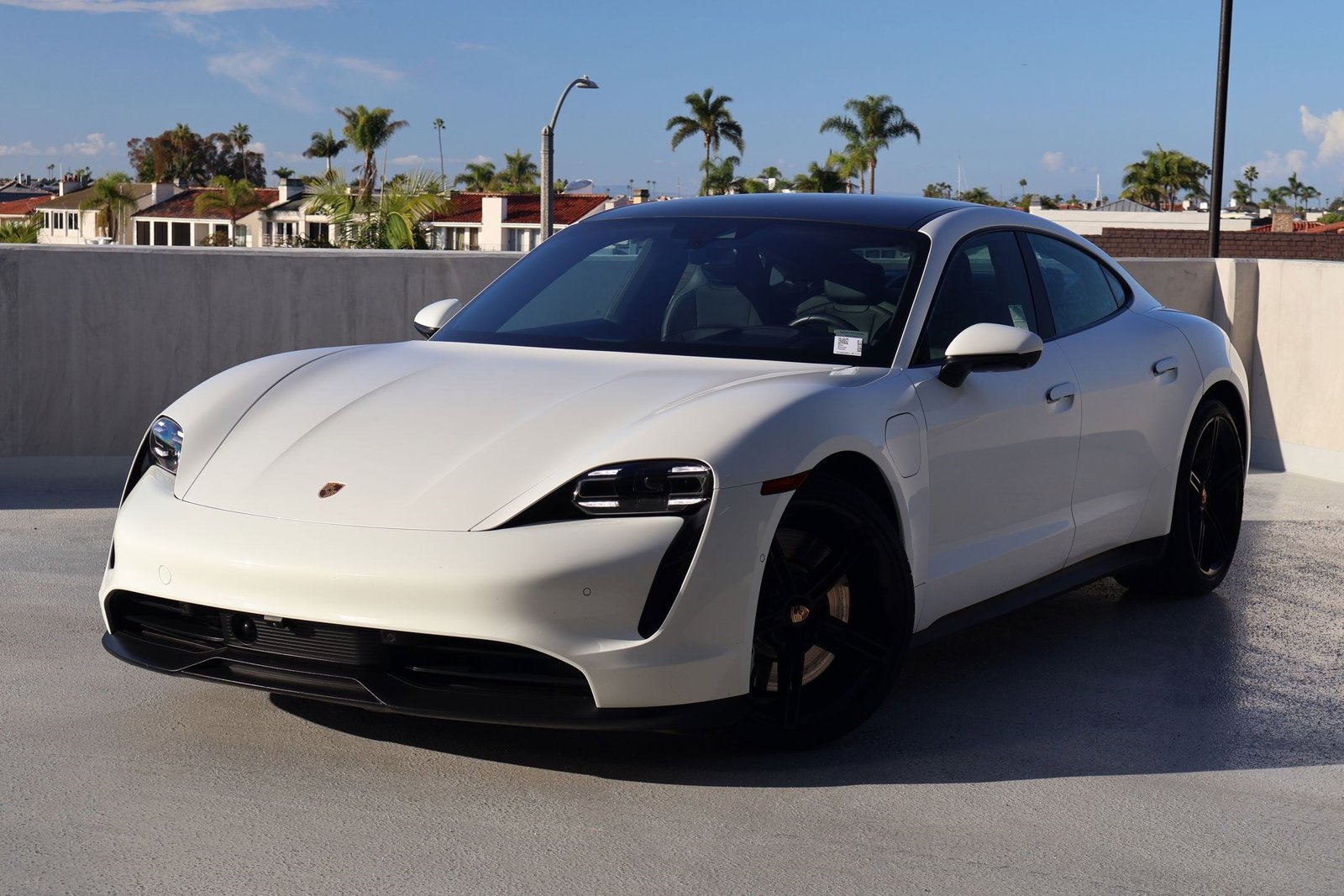 2022 Porsche Taycan Base