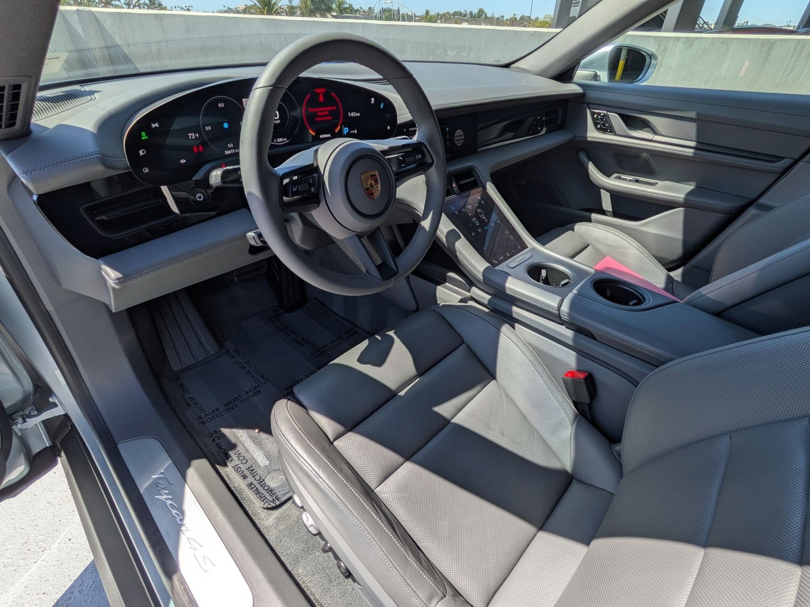 2020 Porsche Taycan 4S photo 4