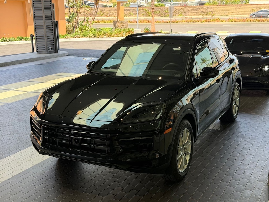 Certified 2025 Porsche Cayenne SUV