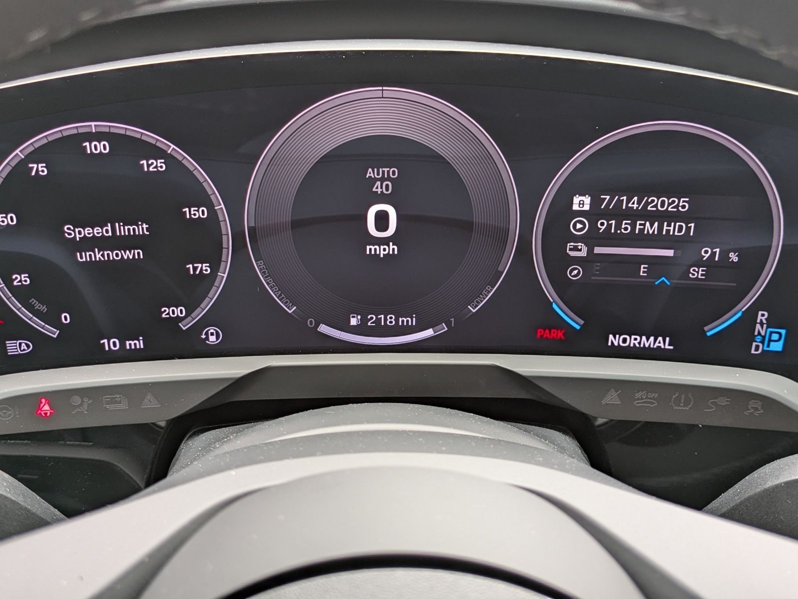 2025 Porsche Taycan Base - Photo 16