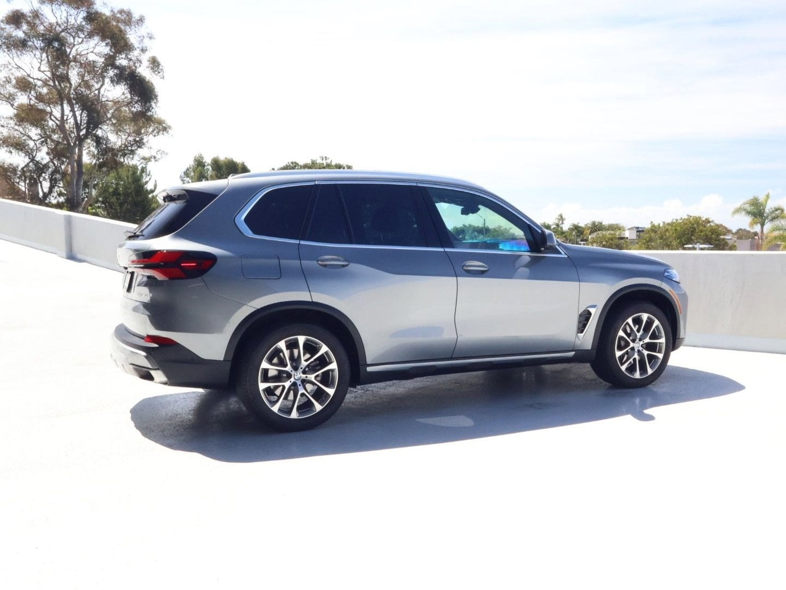 2024 BMW X5 sDrive40i photo 3