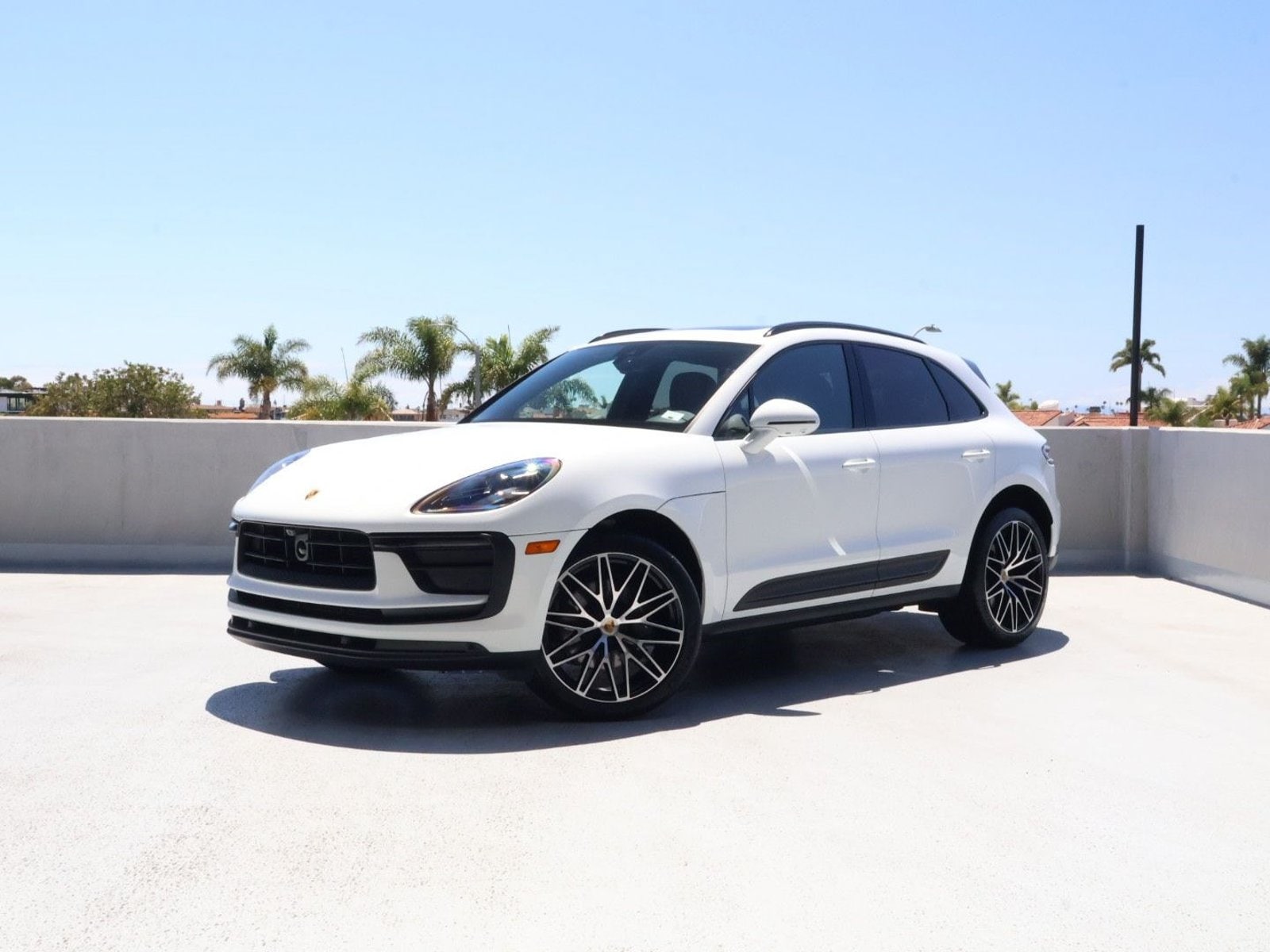 2026 Porsche Macan T