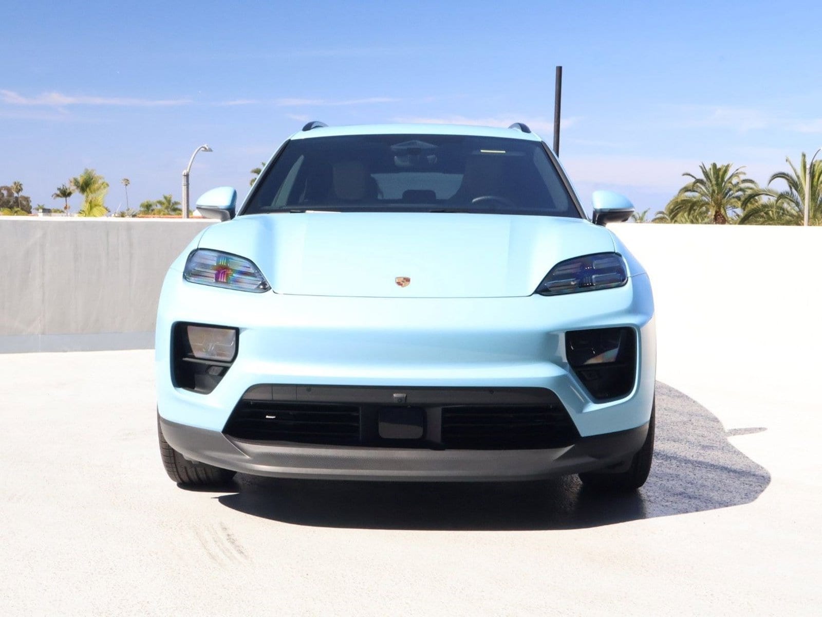 2025 Porsche Macan Electric Electric photo 5