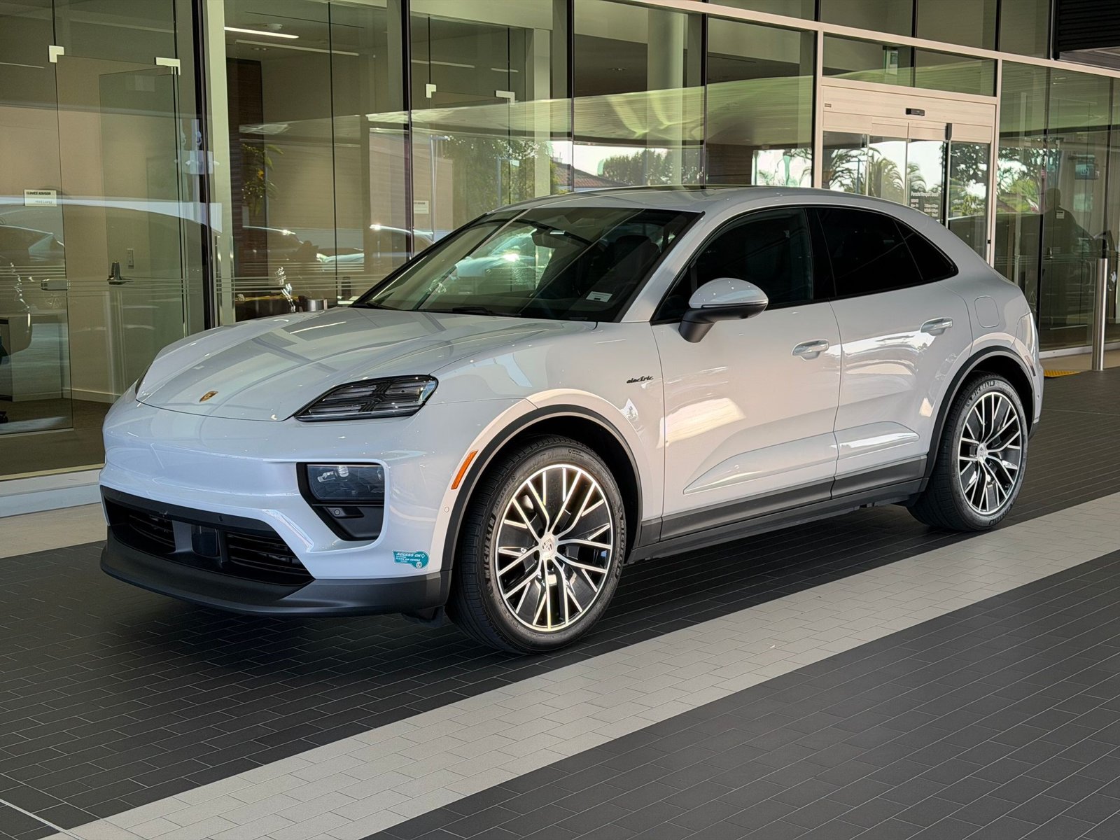 2024 Porsche Macan
