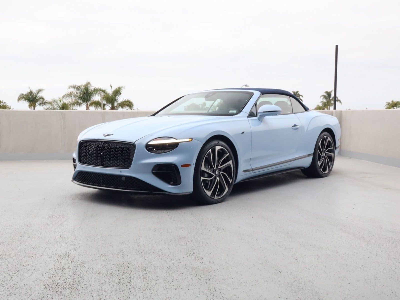 2026 Bentley Continental GT's photo