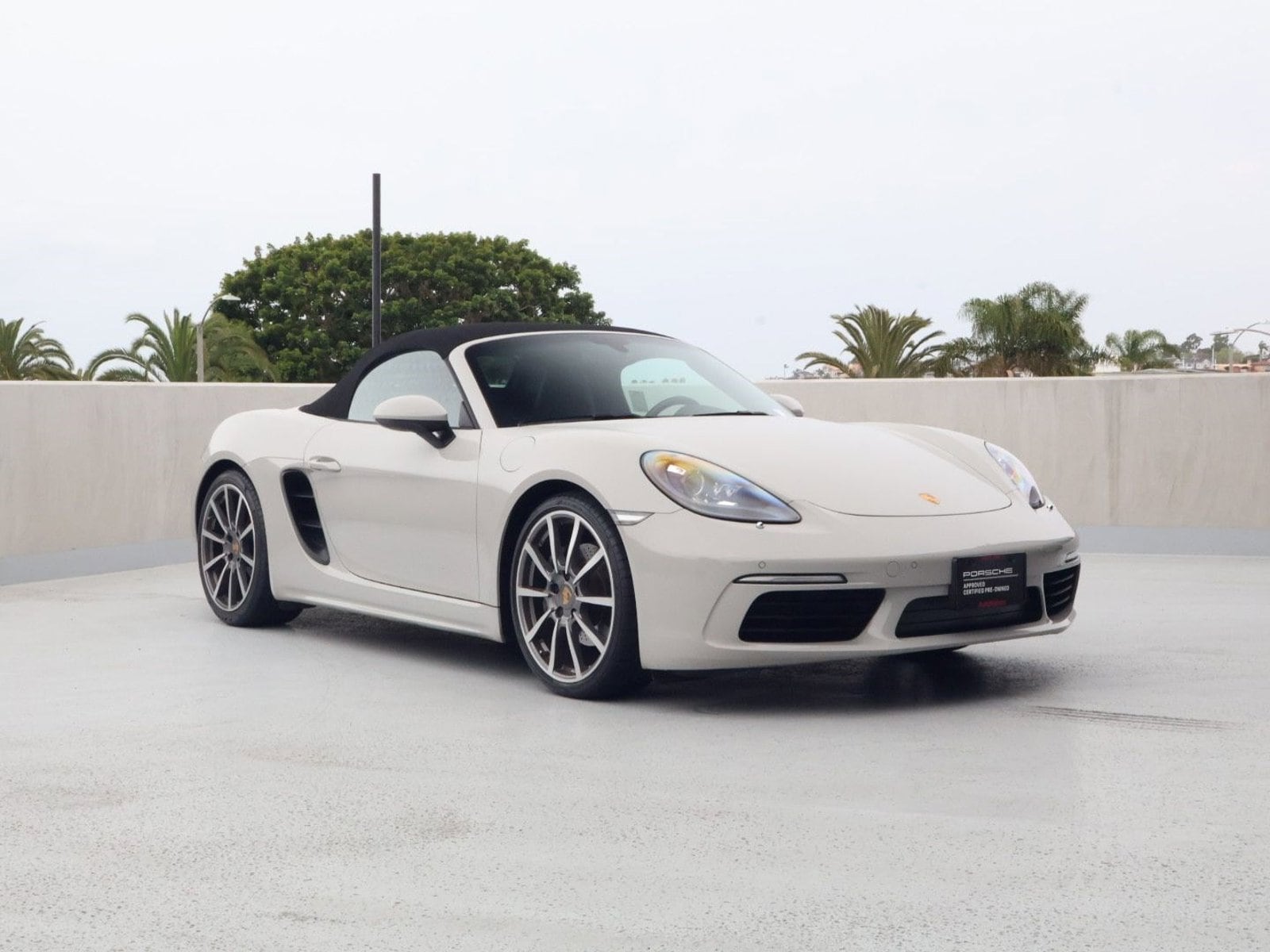 2023 Porsche 718 Boxster photo 3