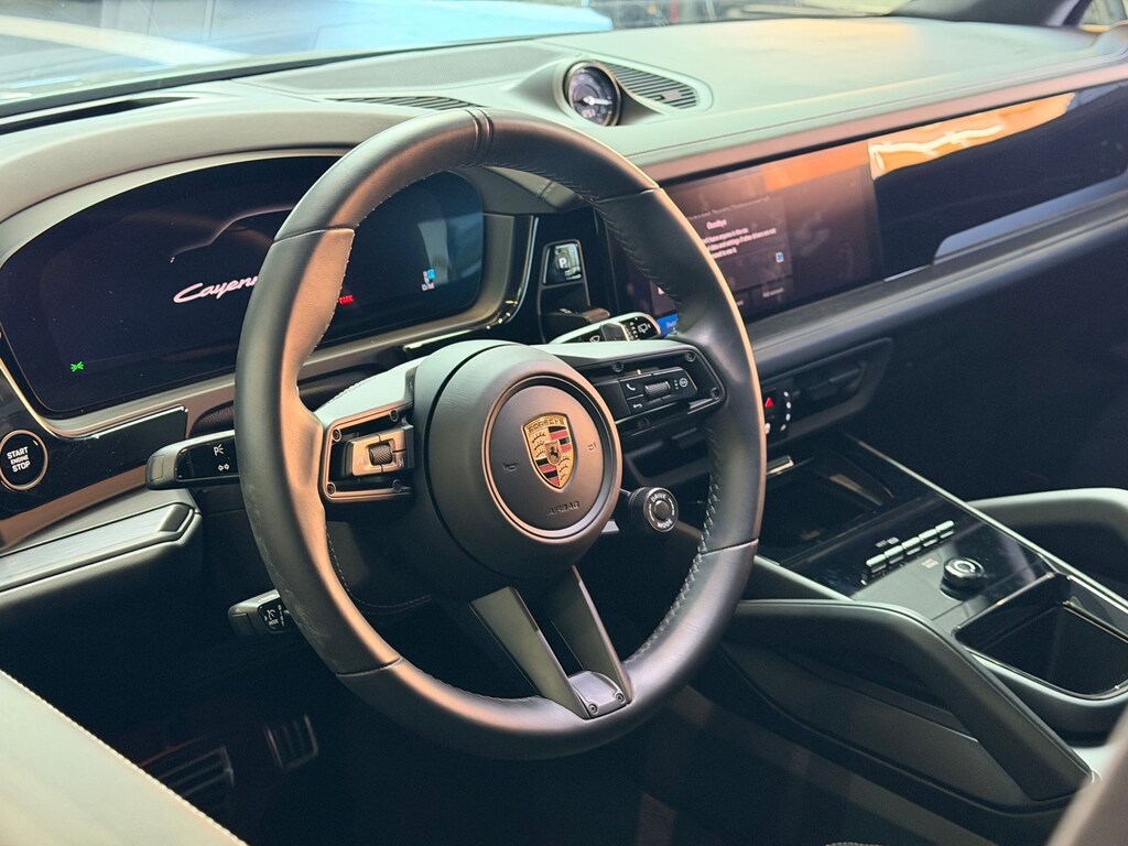 Used 2025 Porsche Cayenne GTS SUV