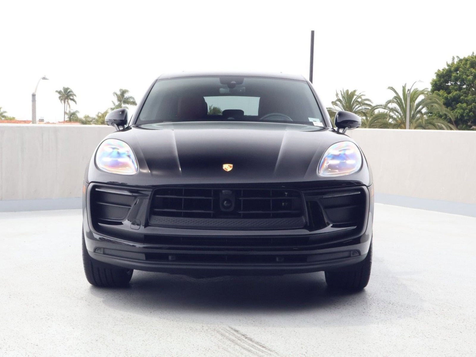 2025 Porsche Macan photo 5