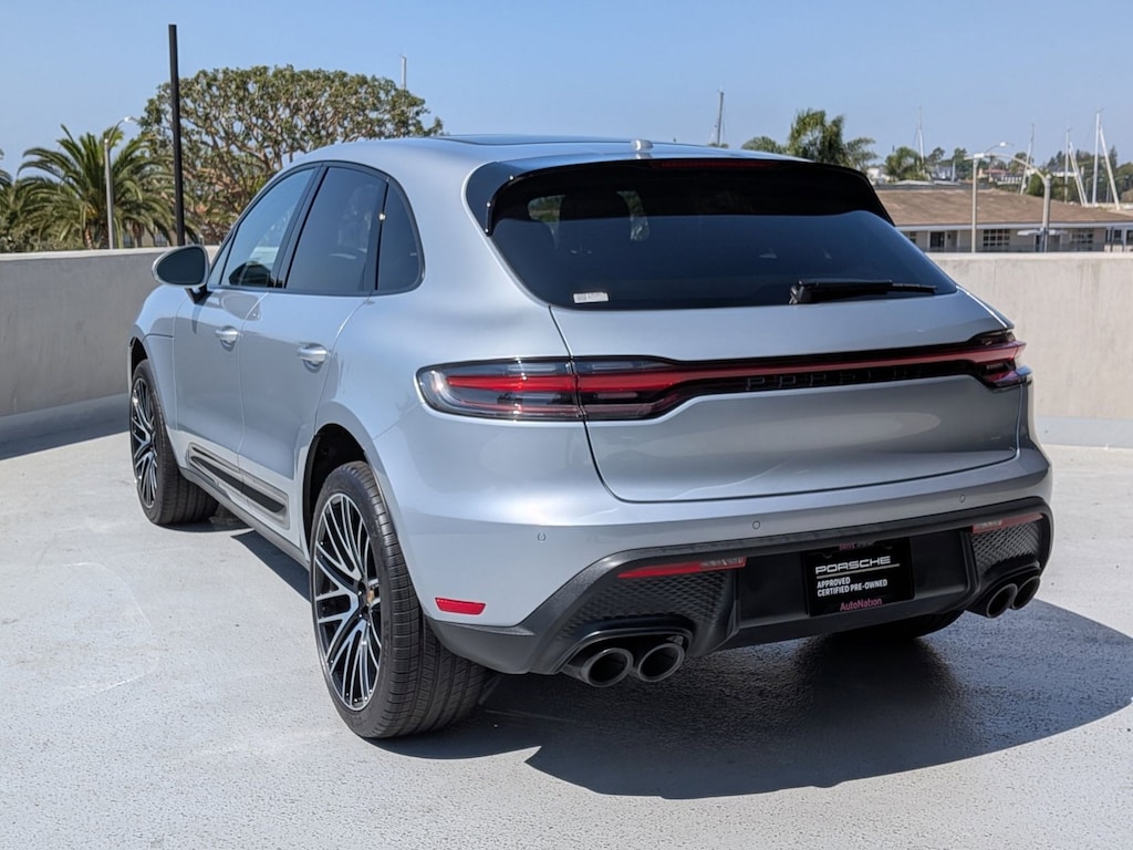 Certified 2025 Porsche Macan  SUV