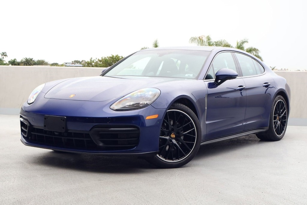 Certified 2022 Porsche Panamera 4 Hatchback