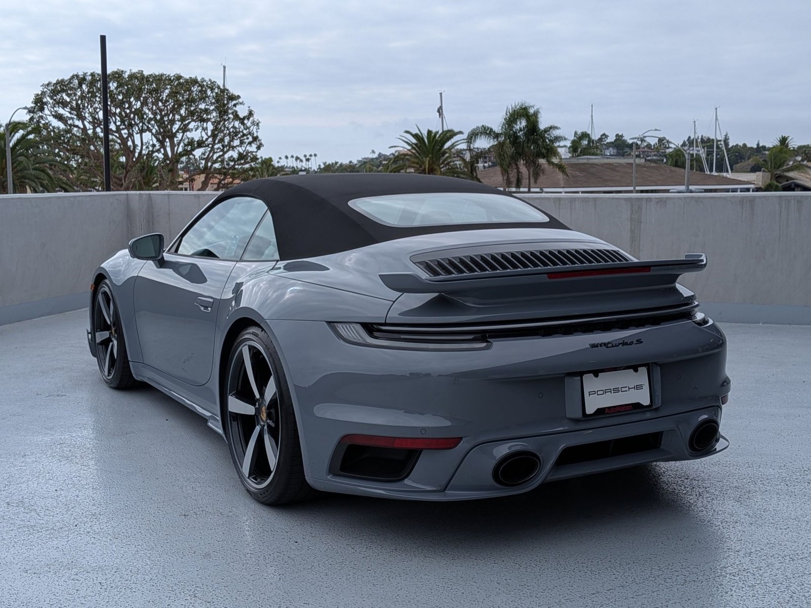 2025 Porsche 911 Turbo S photo 3