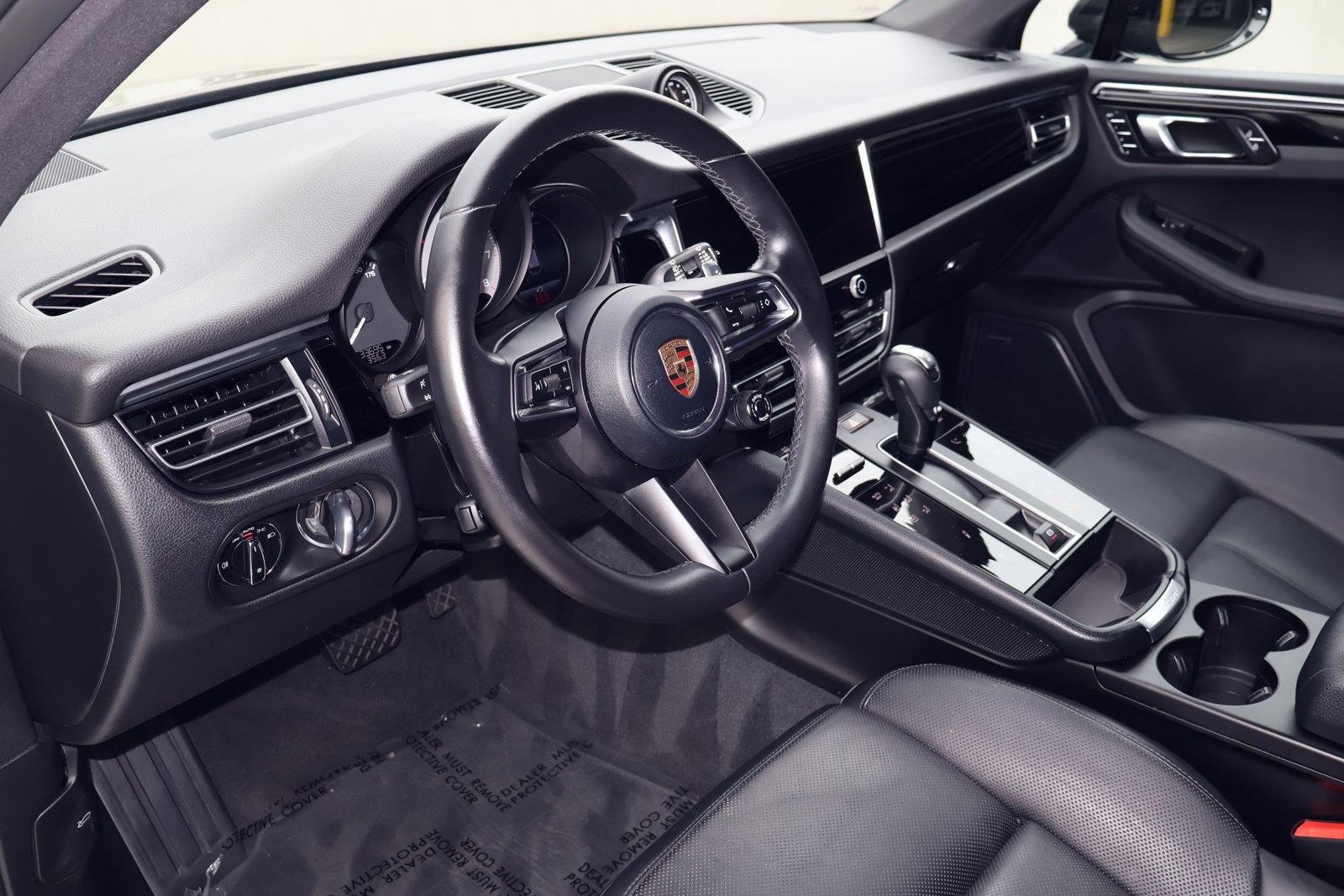 2022 Porsche Macan S photo 4