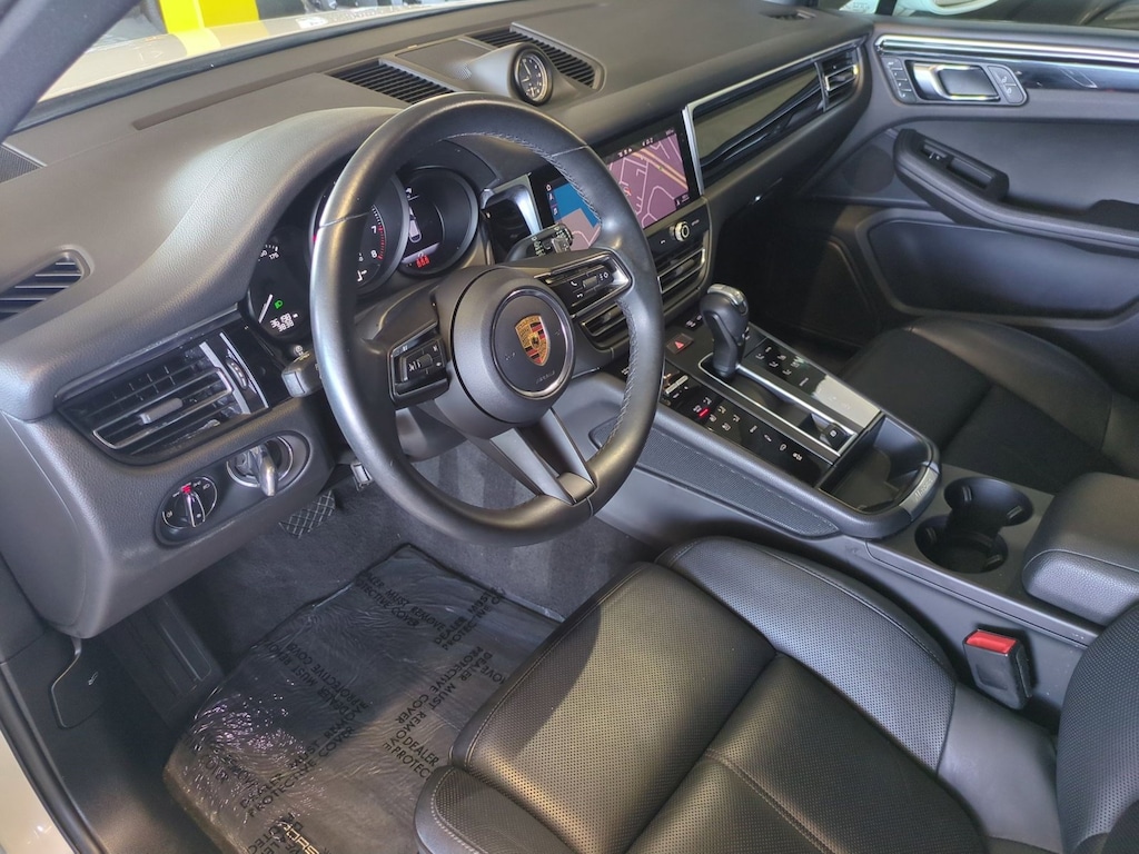 Certified 2023 Porsche Macan SUV