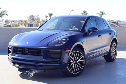 2026 Porsche Macan SUV