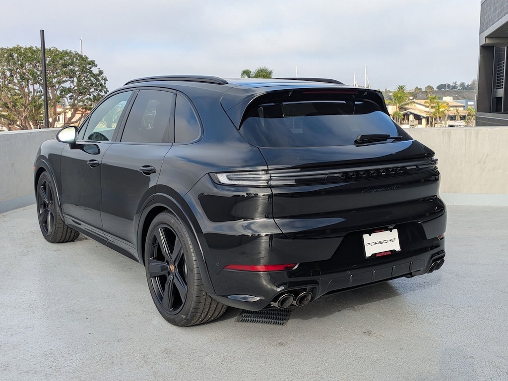 New 2026 Porsche Cayenne GTS SUV