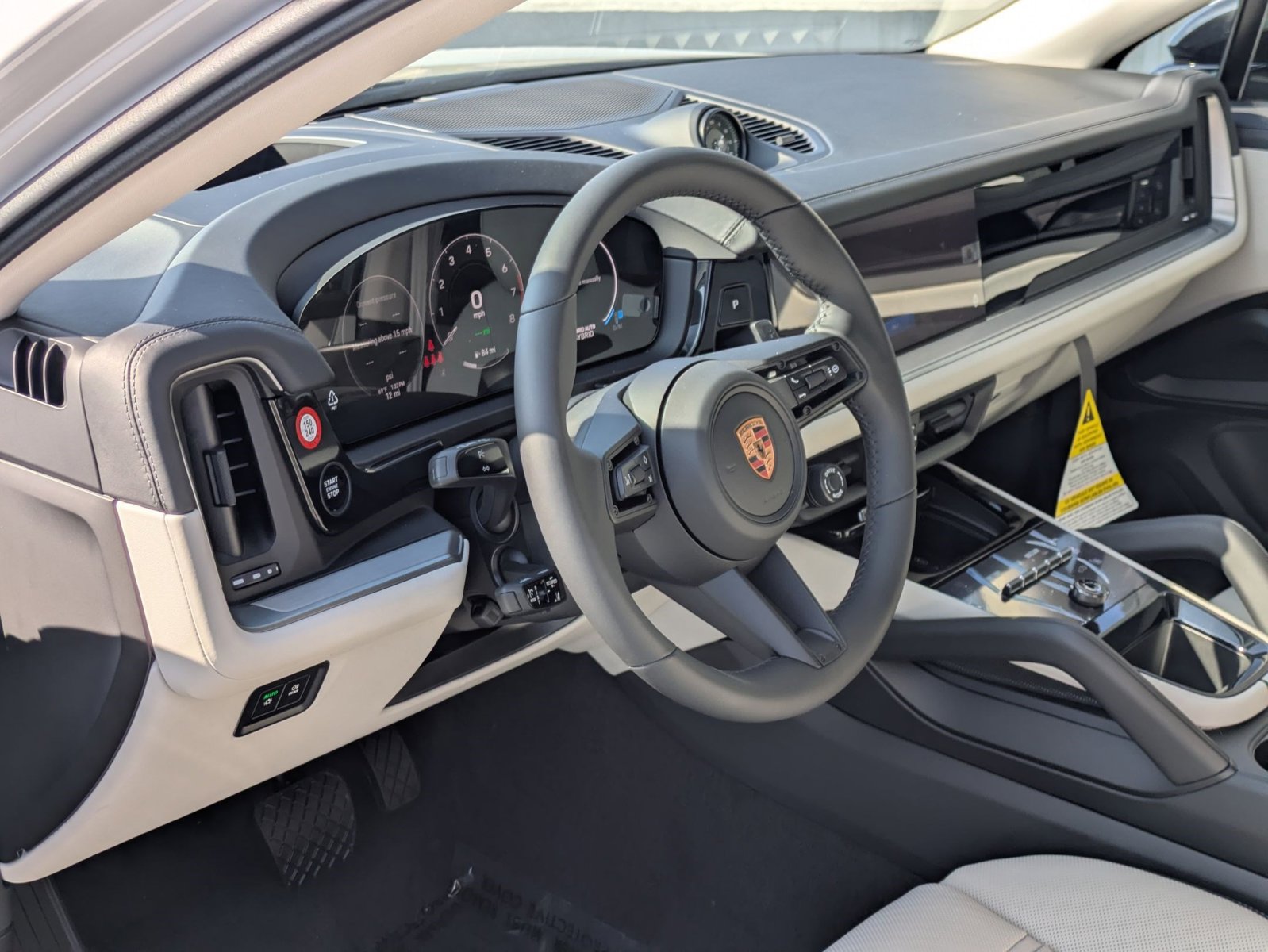 2026 Porsche Cayenne E-Hybrid Coupe photo 4