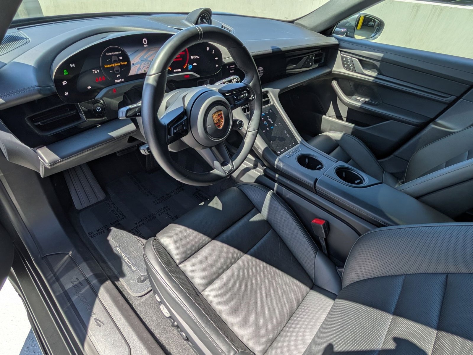 2022 Porsche Taycan Cross Turismo 4 photo 4