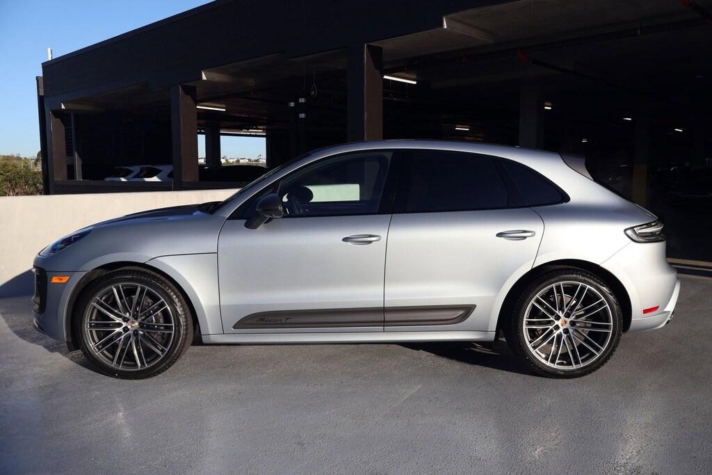 New 2026 Porsche Macan SUV