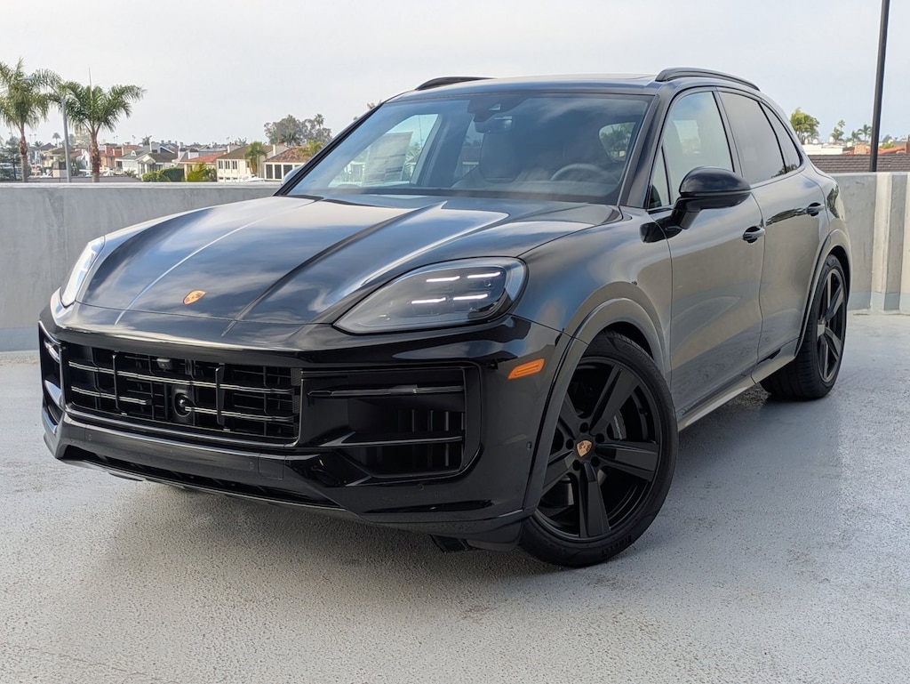 New 2026 Porsche Cayenne GTS SUV