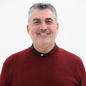 Staff member Mehmet Gemici from ID_31c19d73c95d