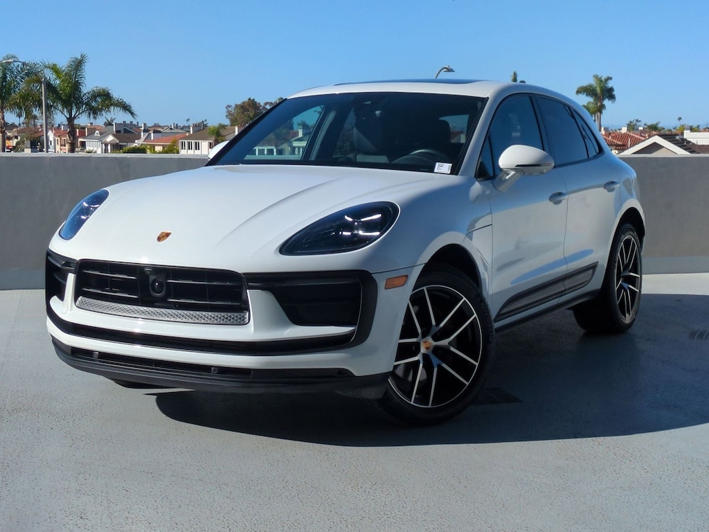 Certified 2023 Porsche Macan SUV