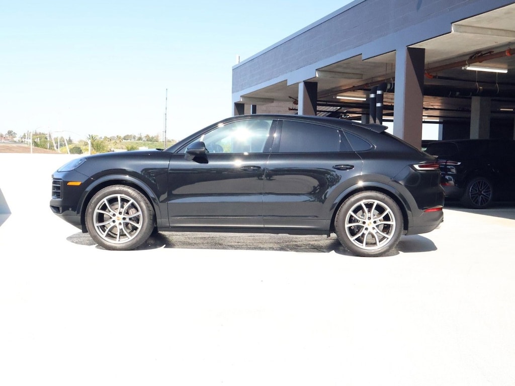 Certified 2024 Porsche Cayenne Coupe SUV