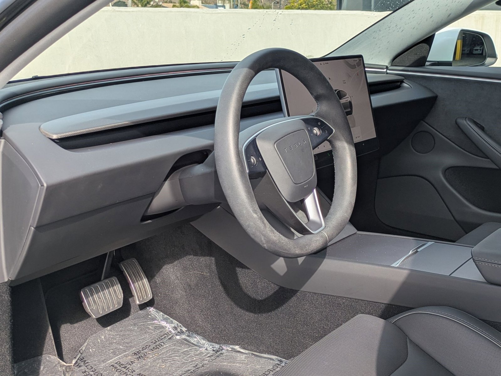2025 Tesla Model 3 Performance photo 4