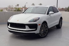 2025 Porsche Macan SUV