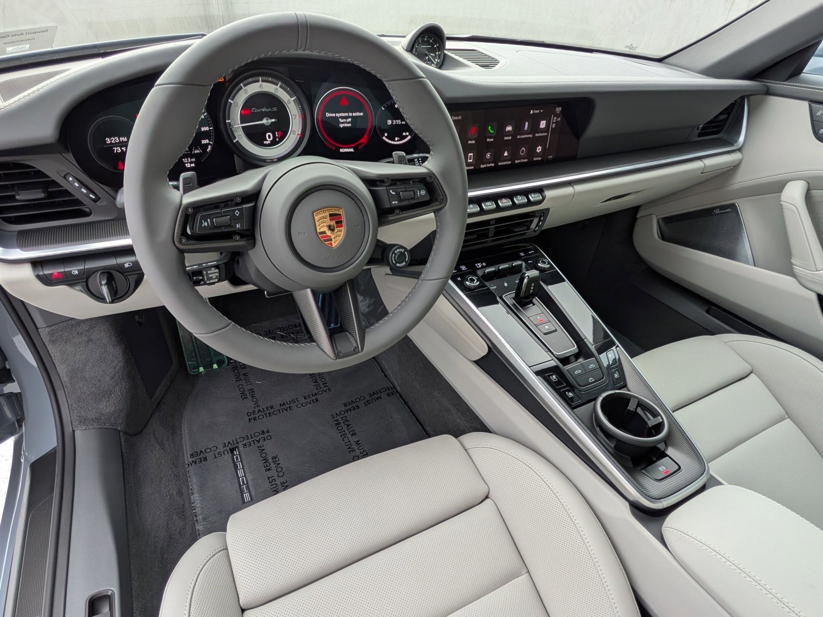 2025 Porsche 911 Turbo S photo 4